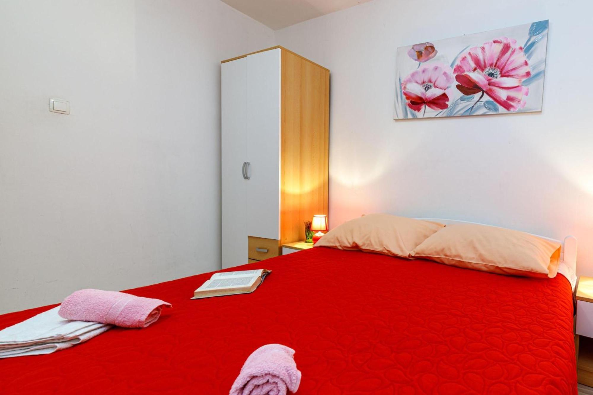 Seaview Apartment Tina Krk Island - Happy Rentals Krk Town Bagian luar foto