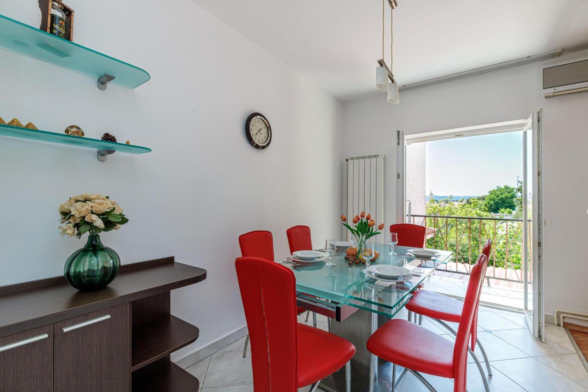 Seaview Apartment Tina Krk Island - Happy Rentals Krk Town Bagian luar foto