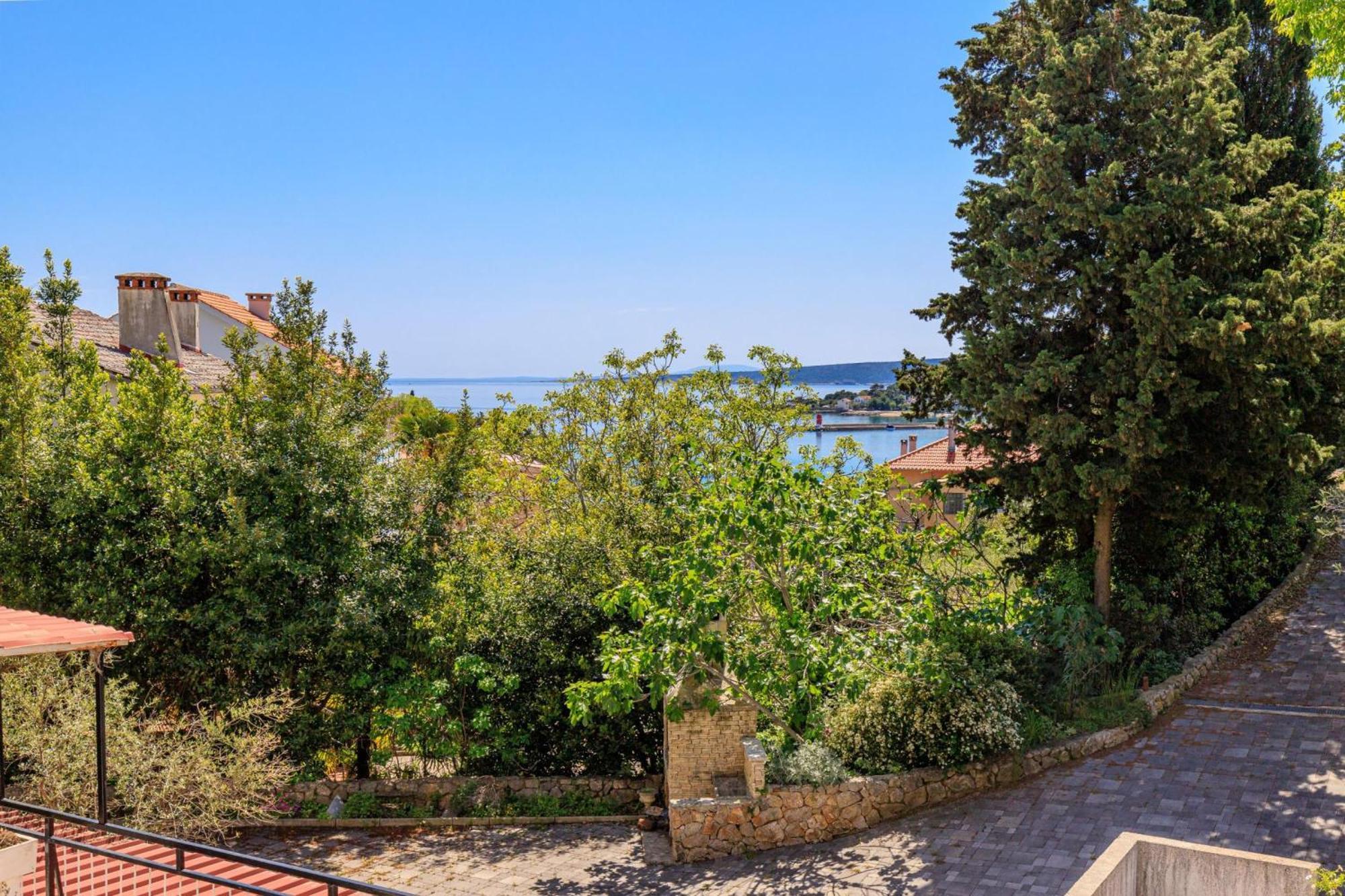 Seaview Apartment Tina Krk Island - Happy Rentals Krk Town Bagian luar foto
