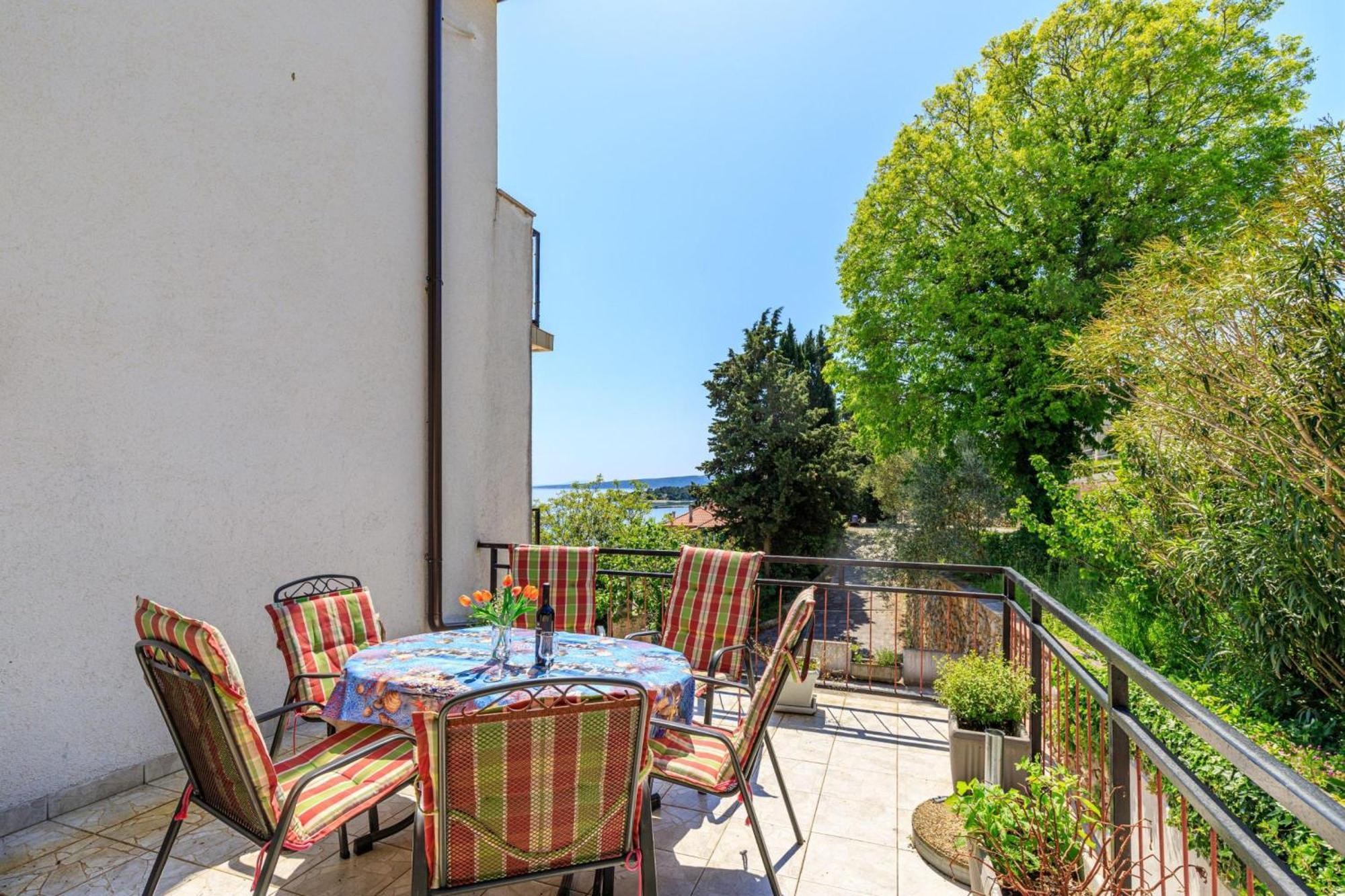 Seaview Apartment Tina Krk Island - Happy Rentals Krk Town Bagian luar foto
